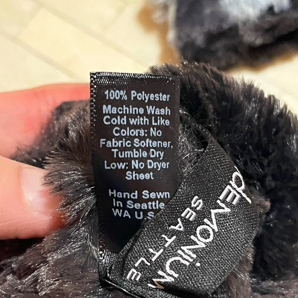 Pandemonium Faux Fur Fingerless Gloves